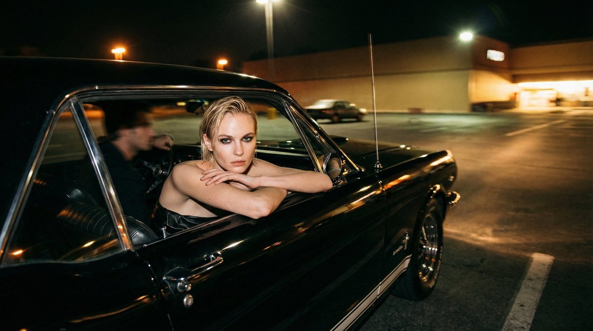 Automobile editorial photograph 4